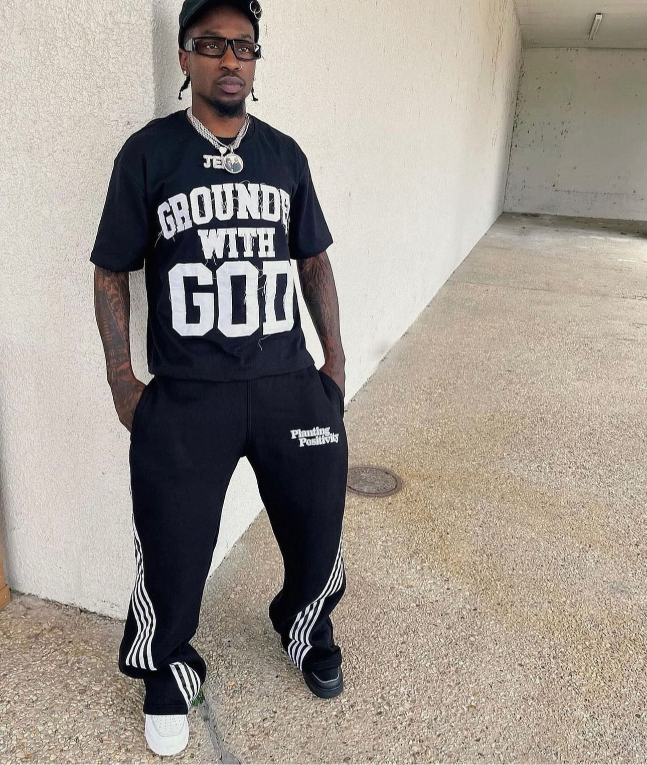 Planting Positivity Unisex Sweatpants